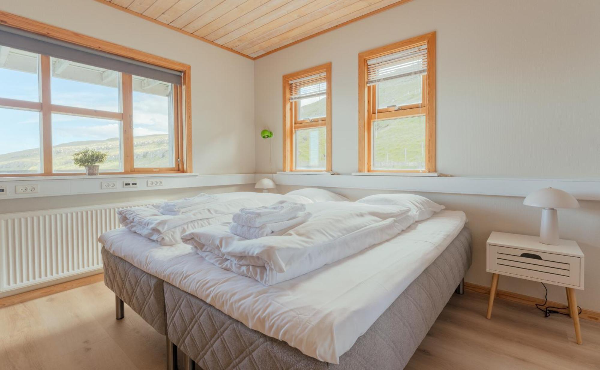 A Tromini Guesthouse Torshavn Ngoại thất bức ảnh